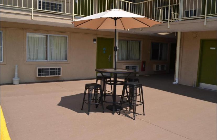 High Point Arcadia Inn المظهر الخارجي الصورة